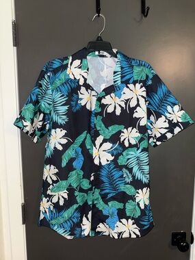 Men's Navy Blue Tropical Floral Short-Sleeve Button-Down Shirt